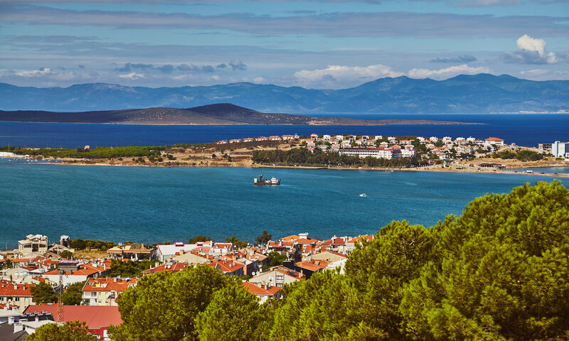 Cunda Adası Sarımsaklı Plajı Turu ( Günübirlik ) Yüzme Molalı