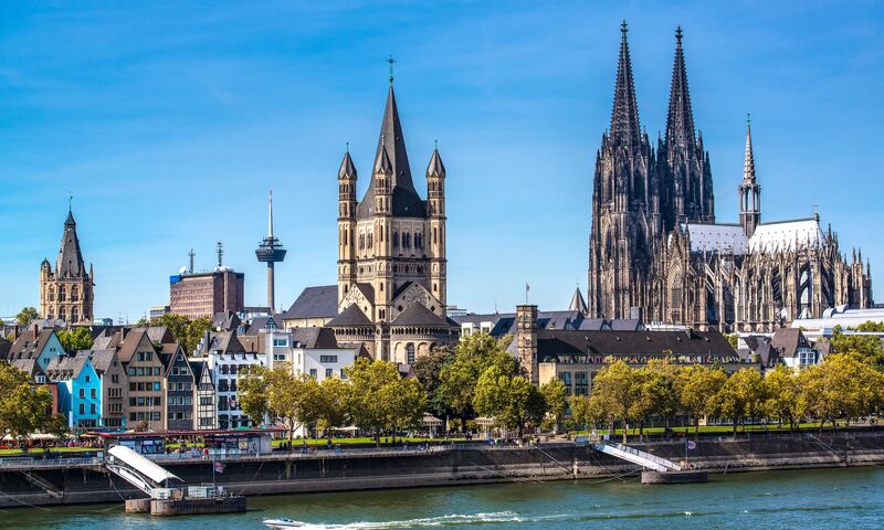 İZMİR’DEN MEGA BENELÜX & PARİS &  KÖLN & ALSACE TURU SunExpress Havayolları ile 7 gece