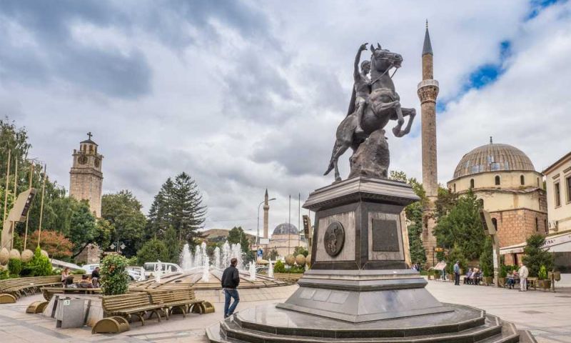 İzmir Çıkışlı Kosovalı Büyük Balkanlar Turu Corendon Hava Yolları ile Extra Turlar ve Akşam Yemekleri Dahil